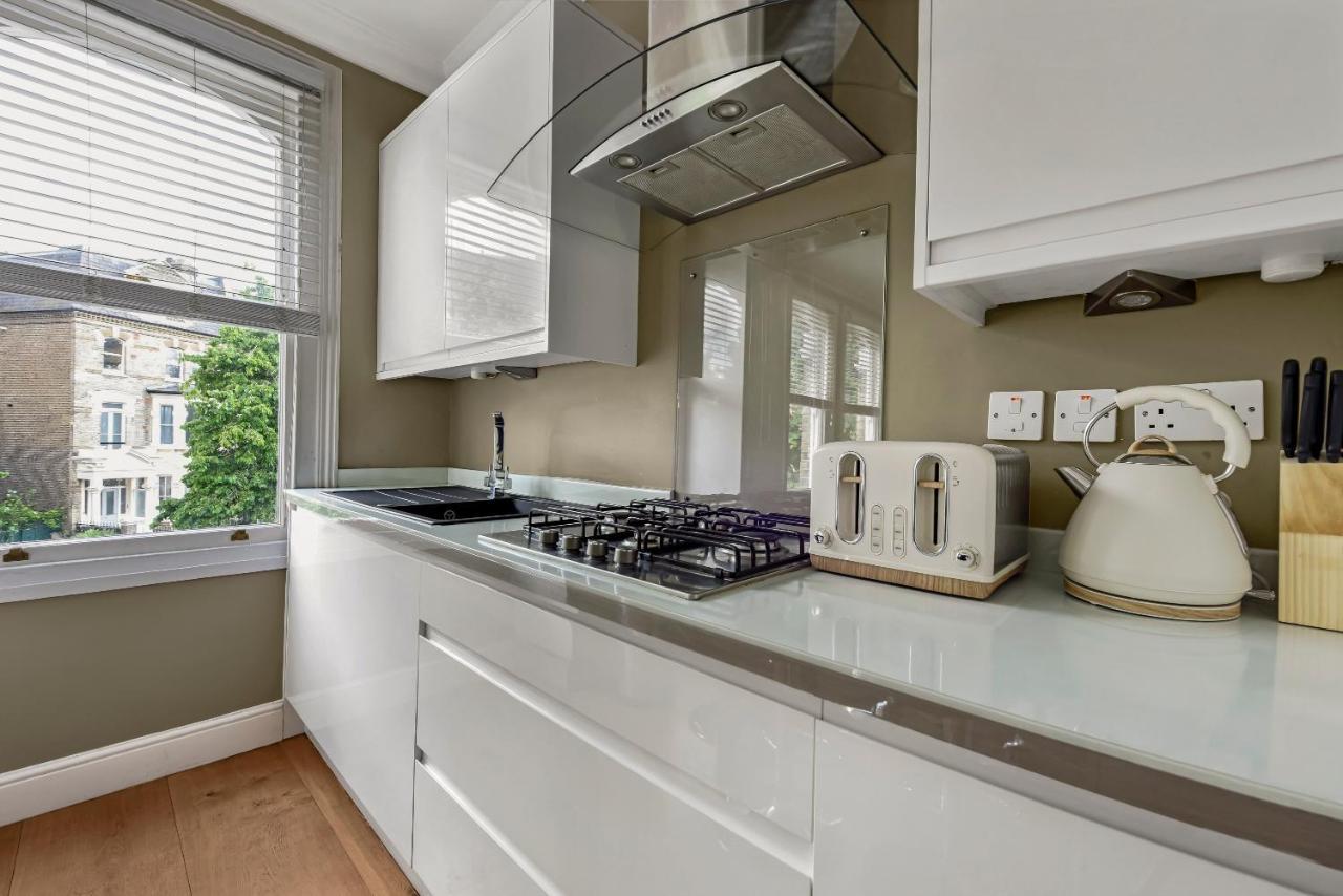 The West Kensington Apartments ロンドン エクステリア 写真