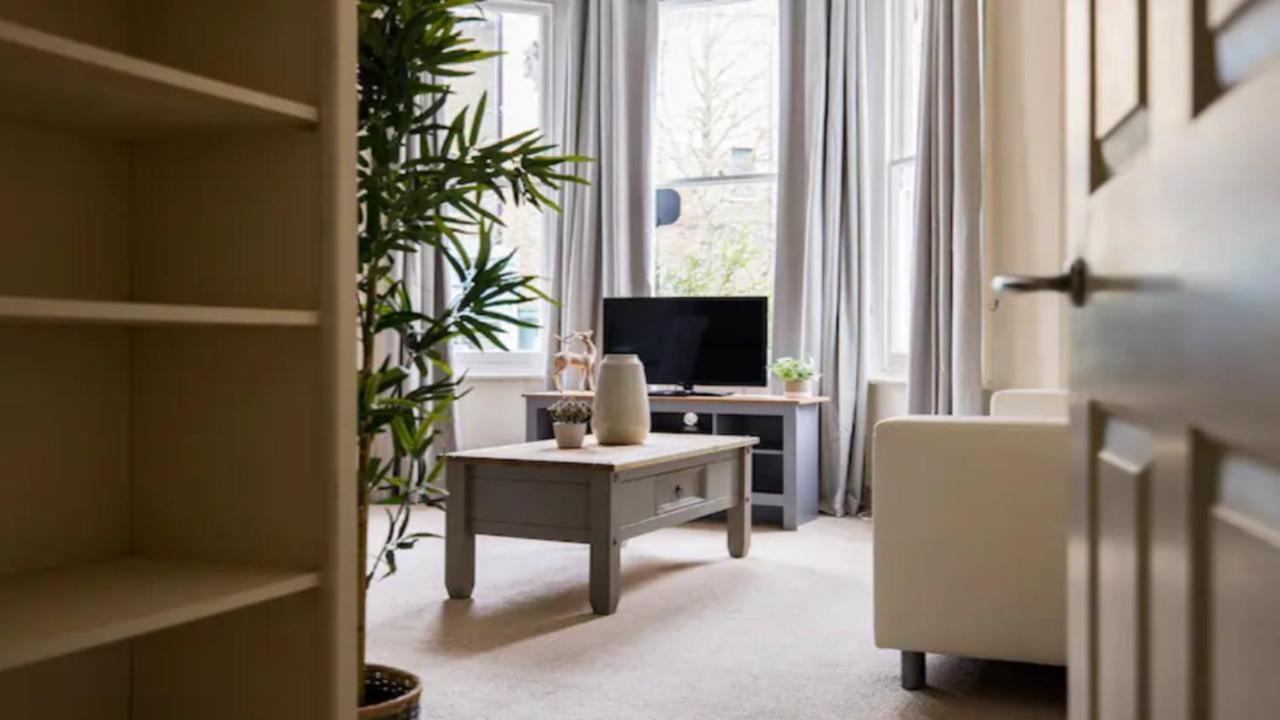 The West Kensington Apartments ロンドン 部屋 写真