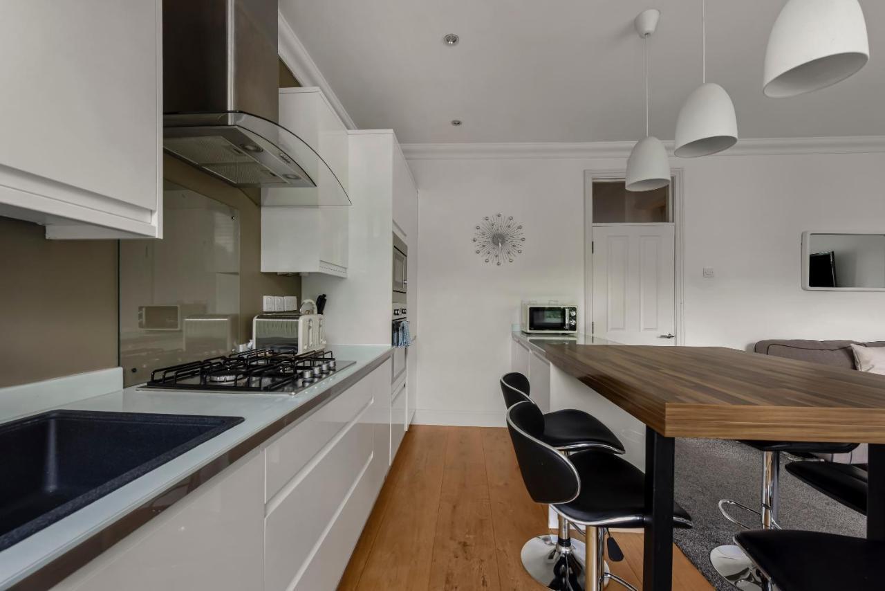 The West Kensington Apartments ロンドン 部屋 写真